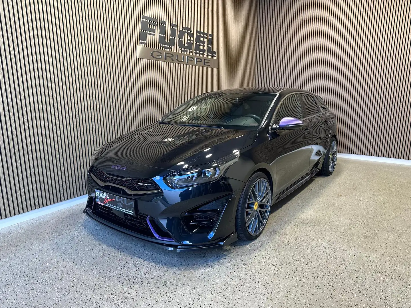 Kia ProCeed / pro_cee'd 1.6 TGDI DCT GT FUGEL SPORT UMBAU 19Z.|AGA Schwarz - 2