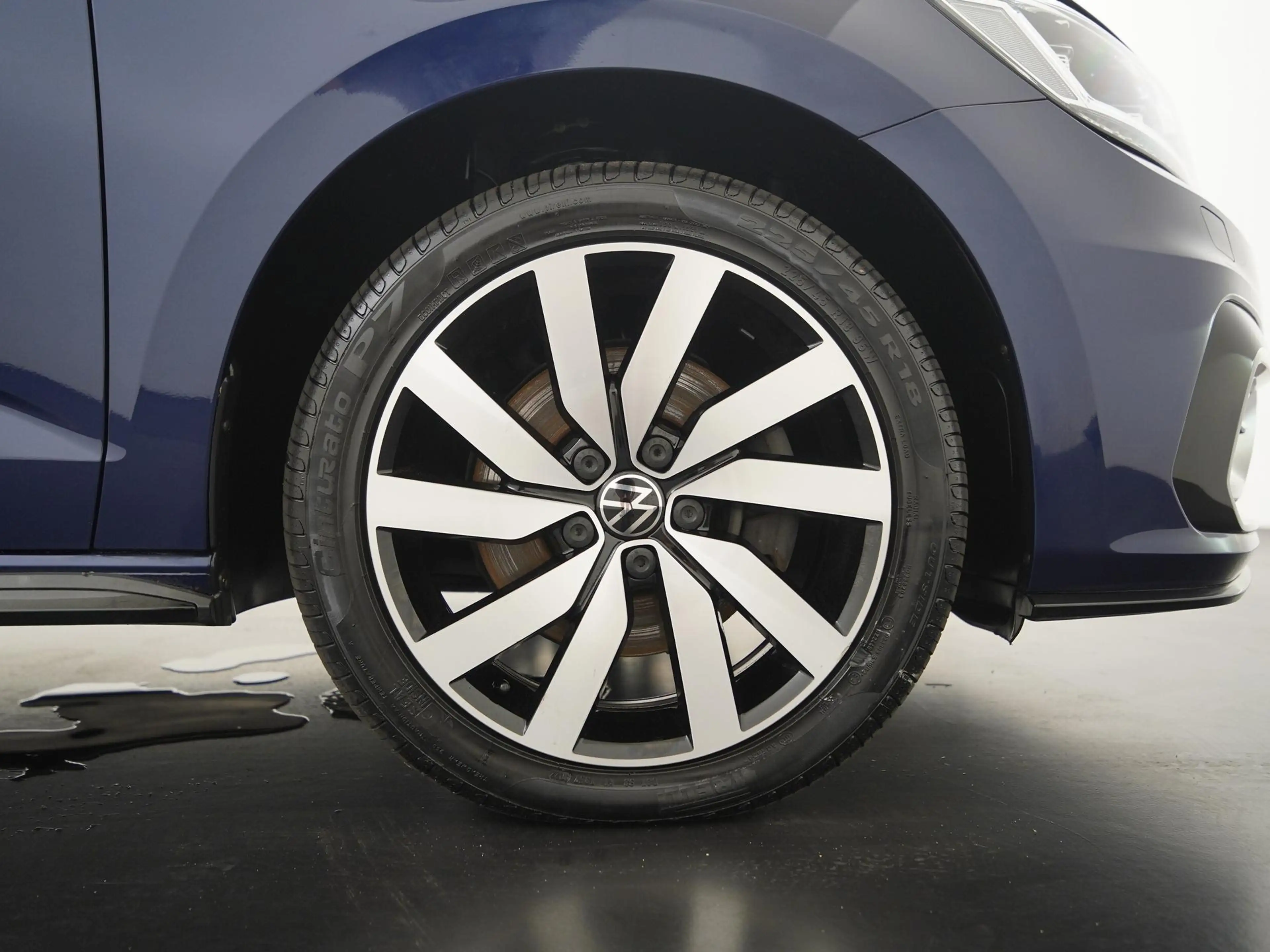 Volkswagen Touran 1.5 TSI Highline R-Line Ext. DSG | Panoramadak | L — photo 33