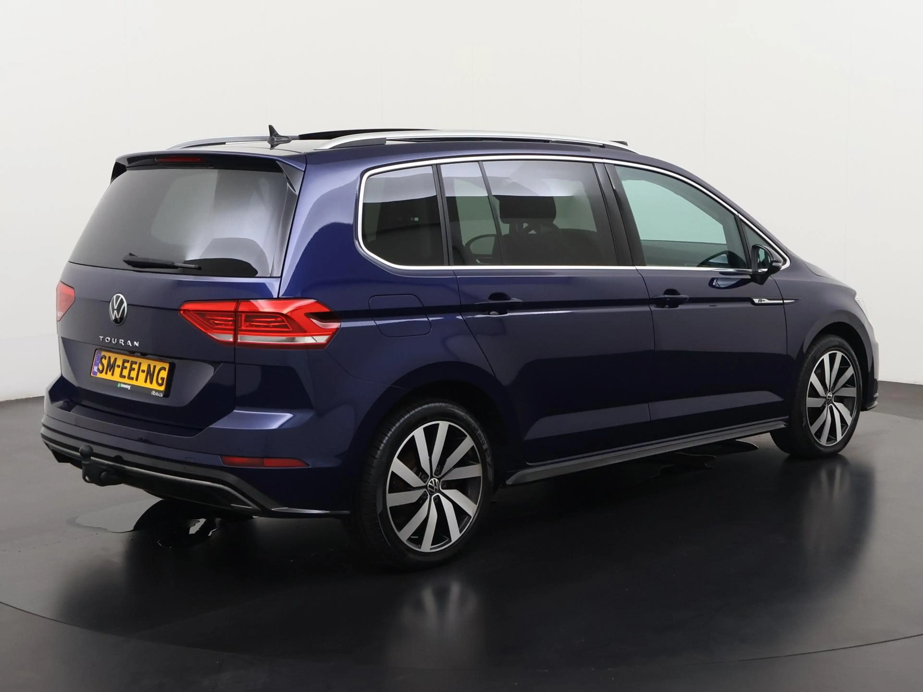 Volkswagen Touran 1.5 TSI Highline R-Line Ext. DSG | Panoramadak | L — photo 4