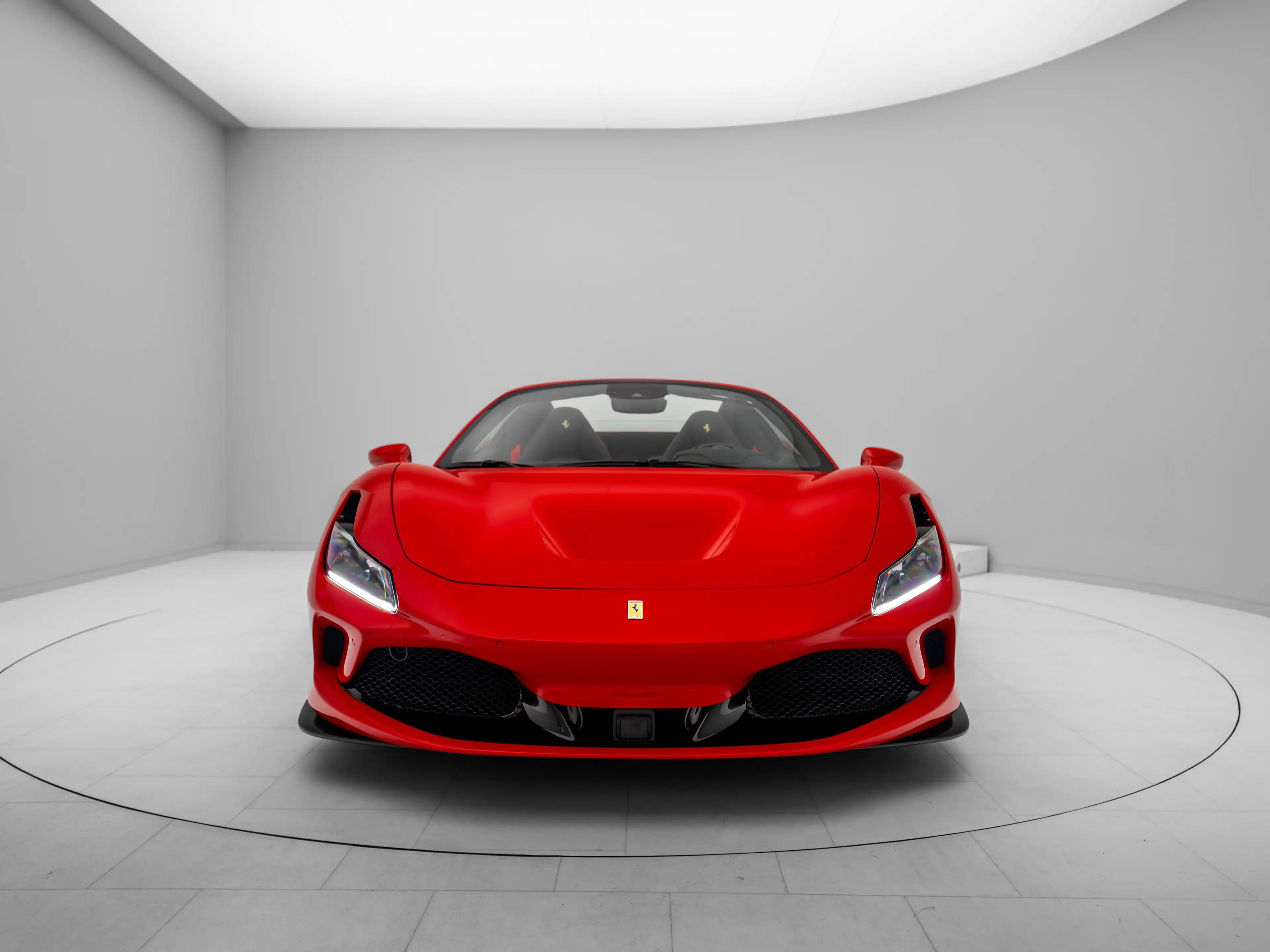 Ferrari F8 Spider - FERRARI HAMBURG — photo 2