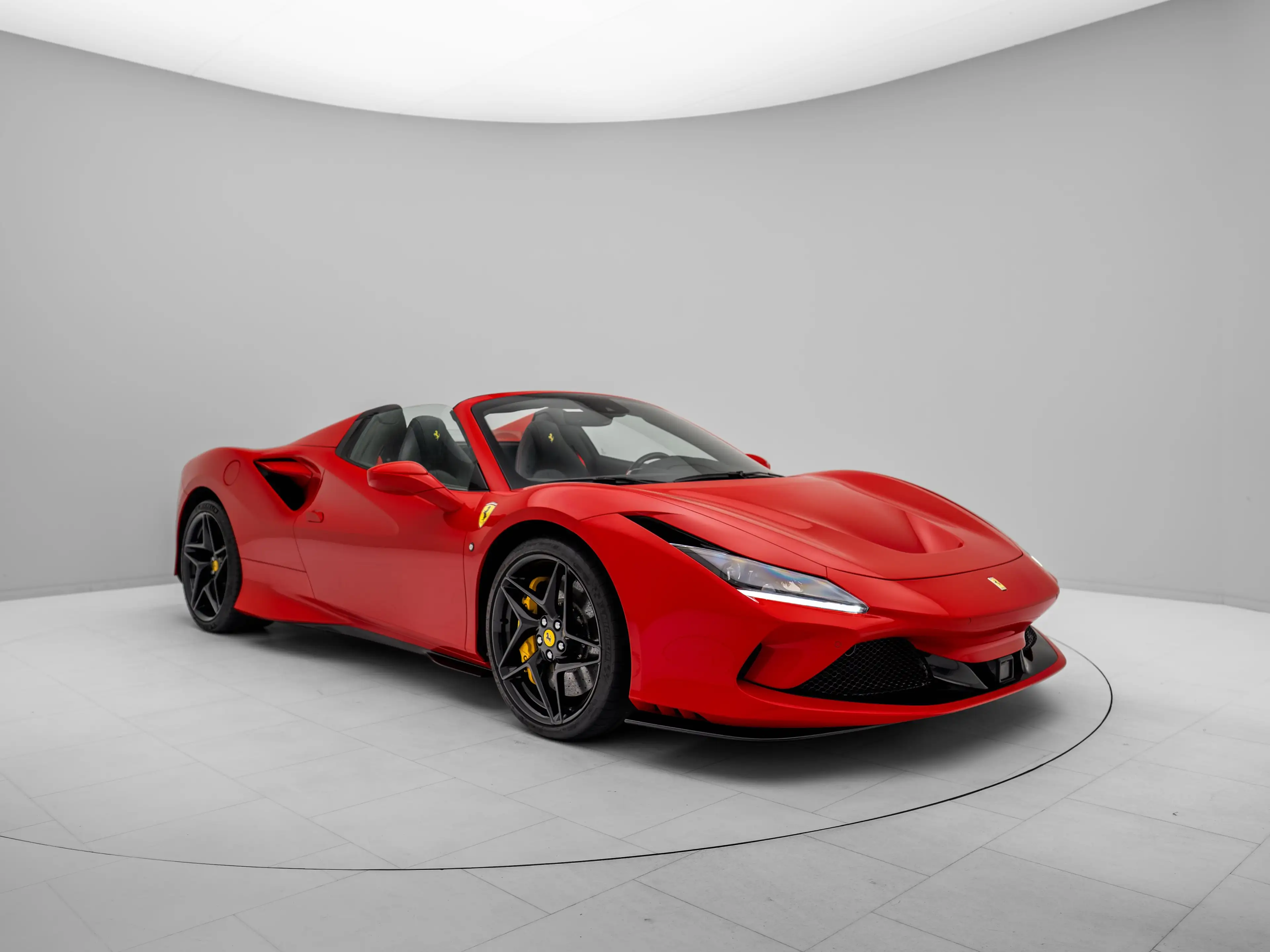 Ferrari F8 Spider - FERRARI HAMBURG — photo 3