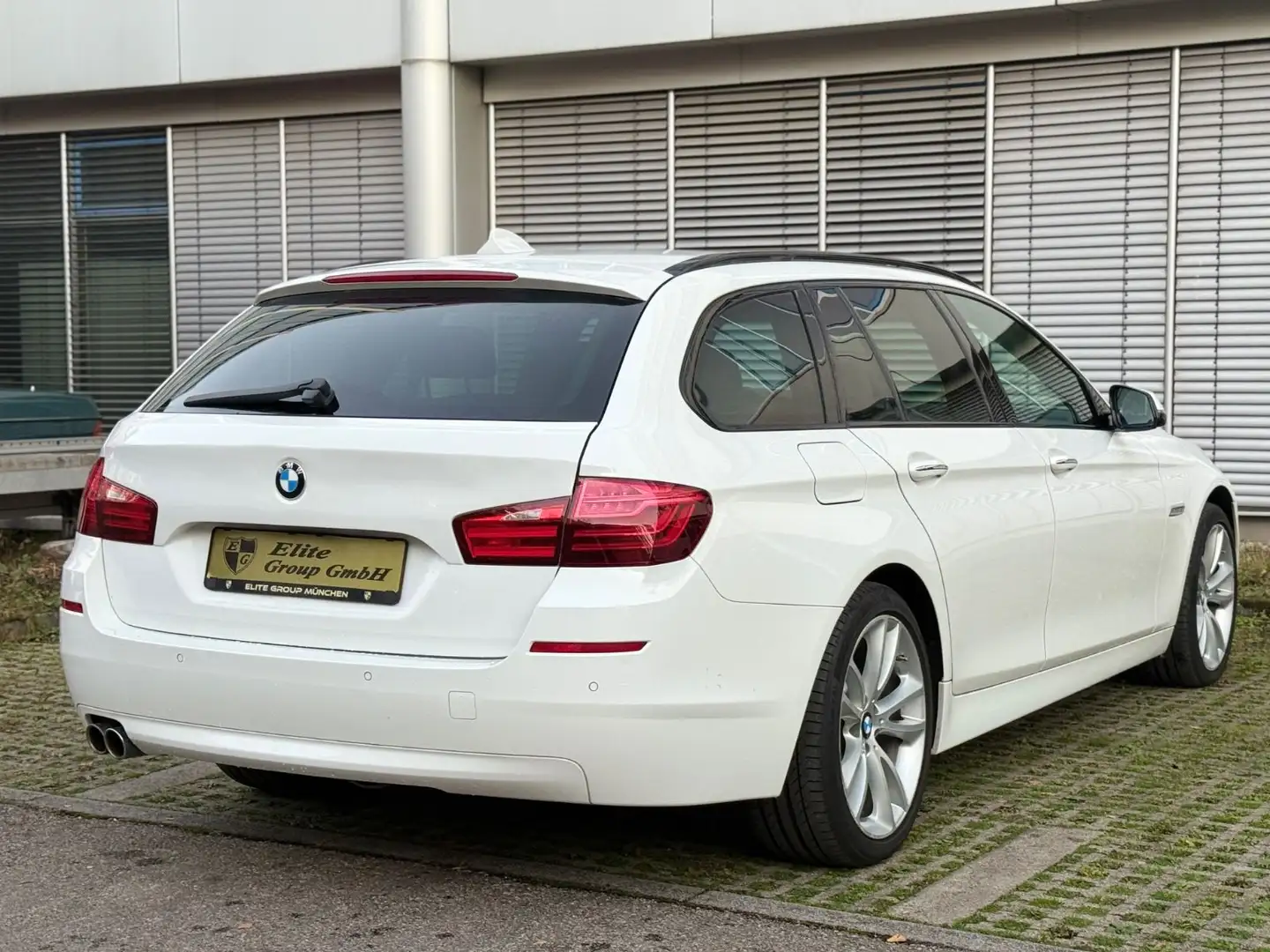 BMW 530 d Touring xDrive*Pano*Leder*netto: 9.143€ Blanc - 2