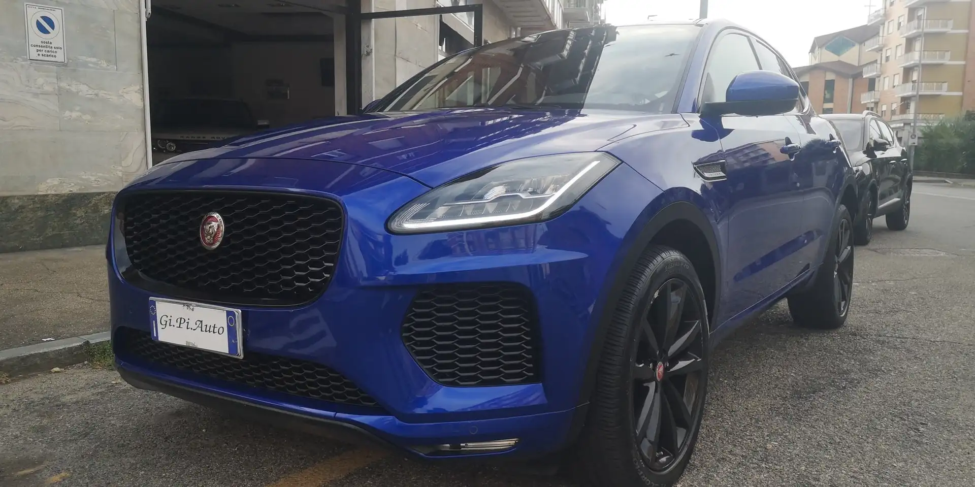 Jaguar E-Pace 2.0d i4 R-Dynamic HSE awd 180cv auto Blu/Azzurro - 2