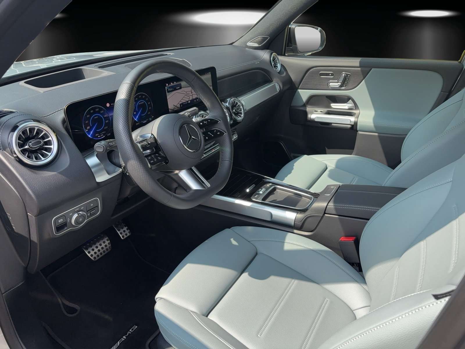 Mercedes-Benz EQB