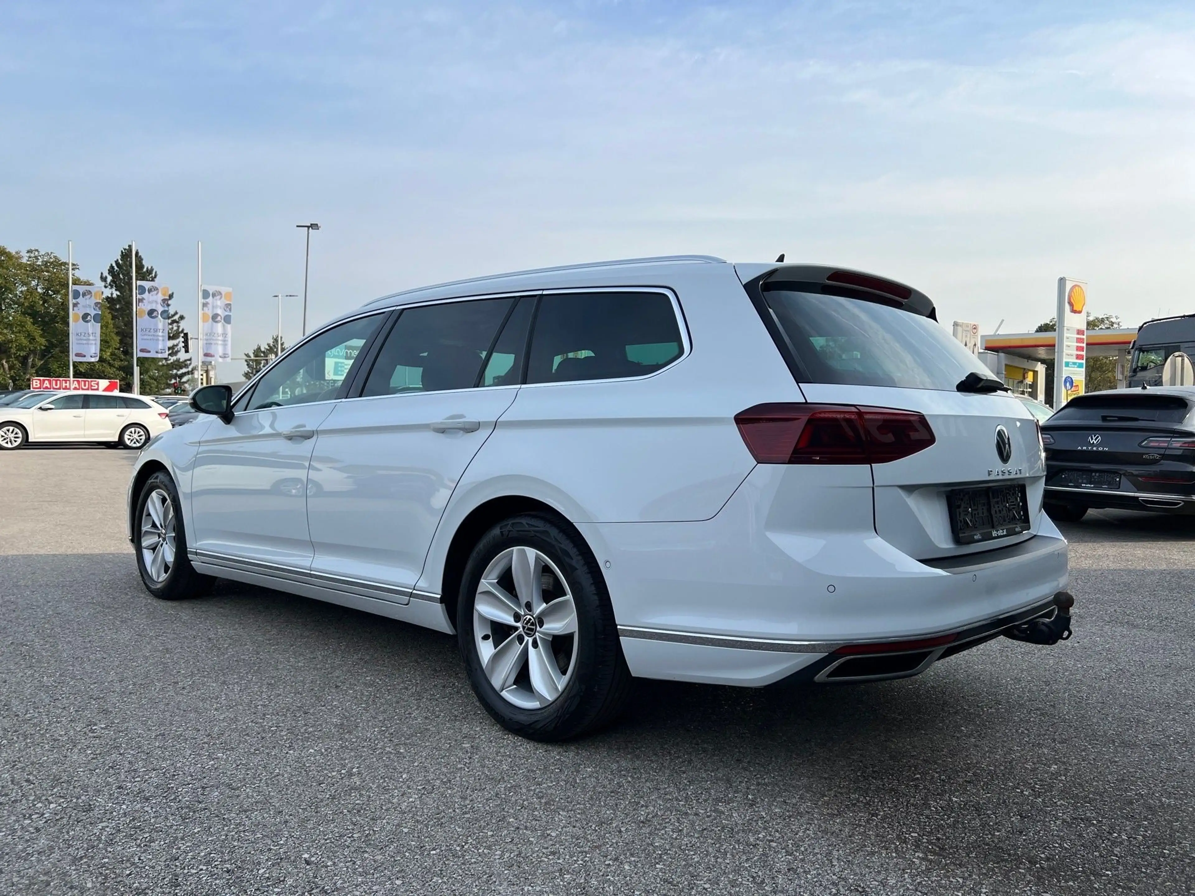 Volkswagen Passat Variant Elegance 2,0 SCR TDI DSG — photo 5