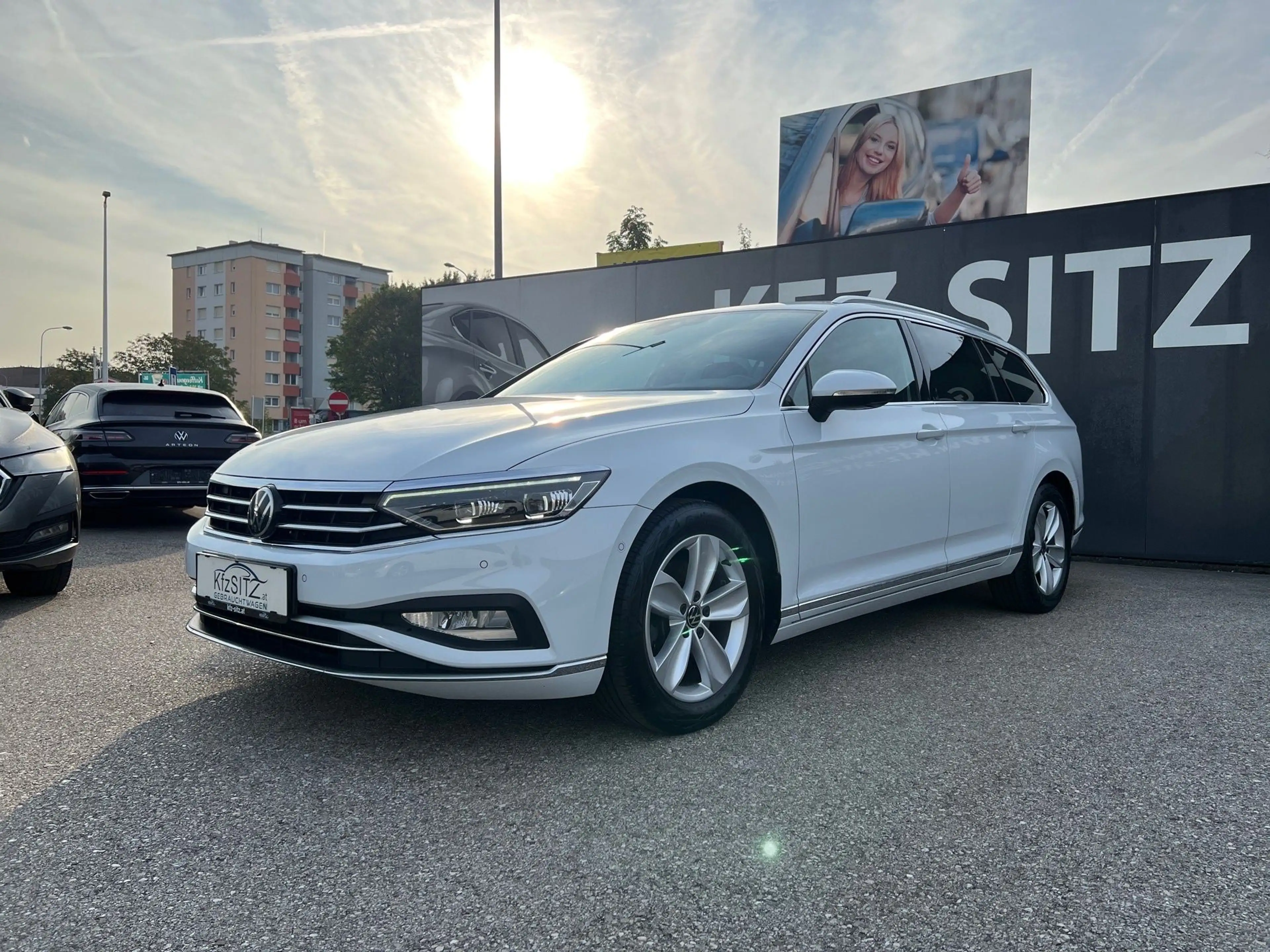 Volkswagen Passat Variant Elegance 2,0 SCR TDI DSG — photo 7