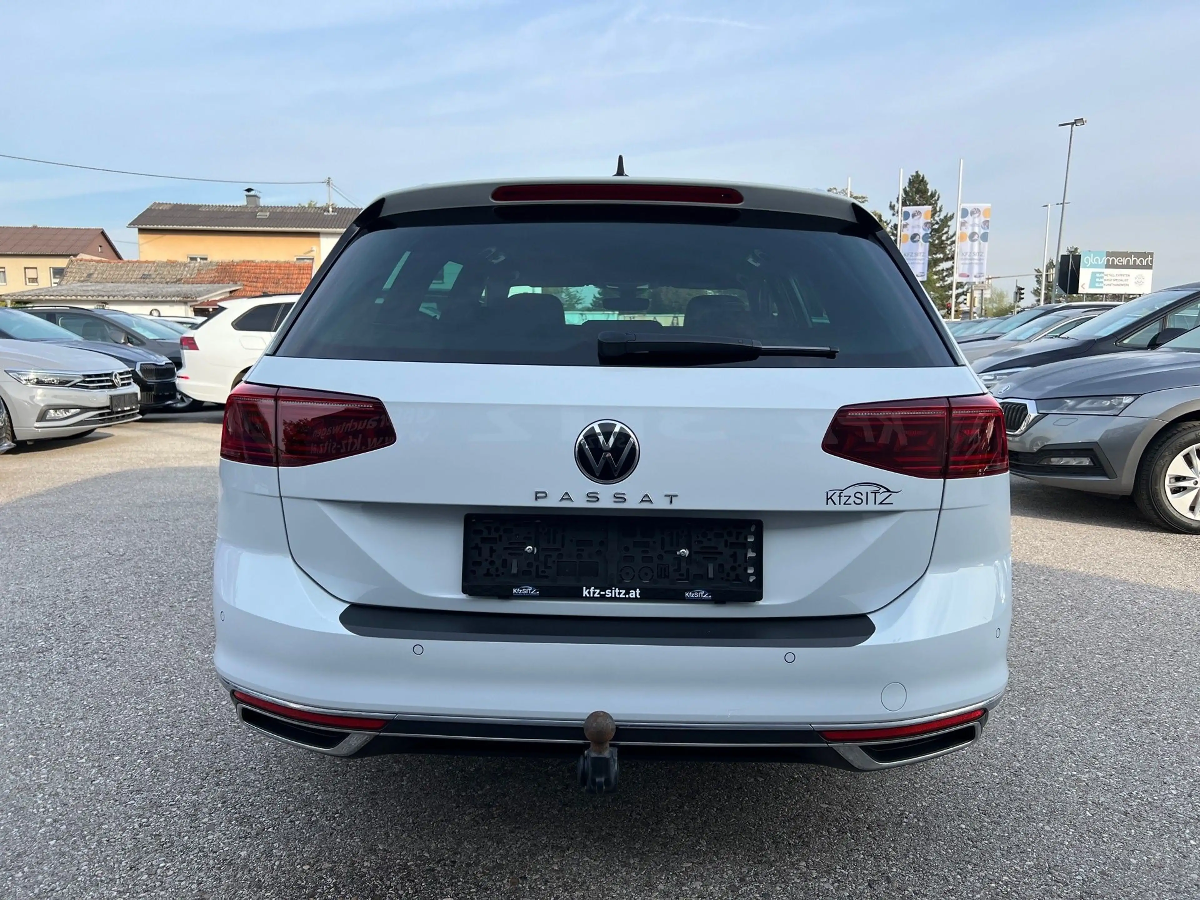 Volkswagen Passat Variant Elegance 2,0 SCR TDI DSG — photo 4