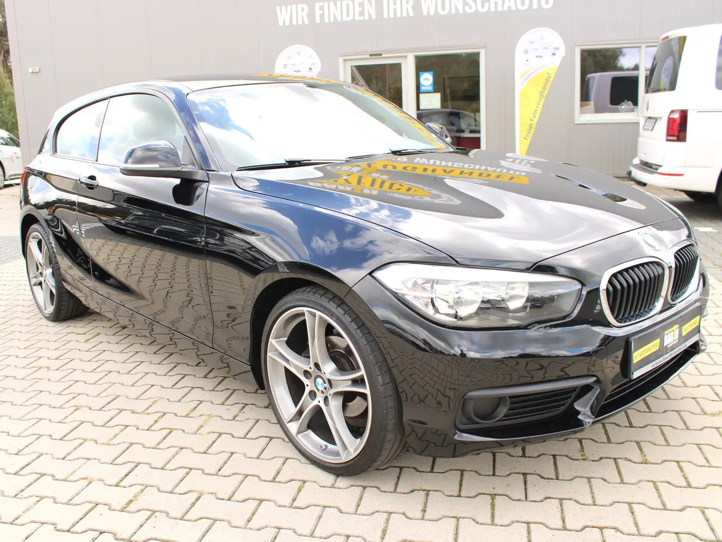 BMW 116 116 i*PDC*SHZ*KLIMA*8fachbereift* Schwarz - 2