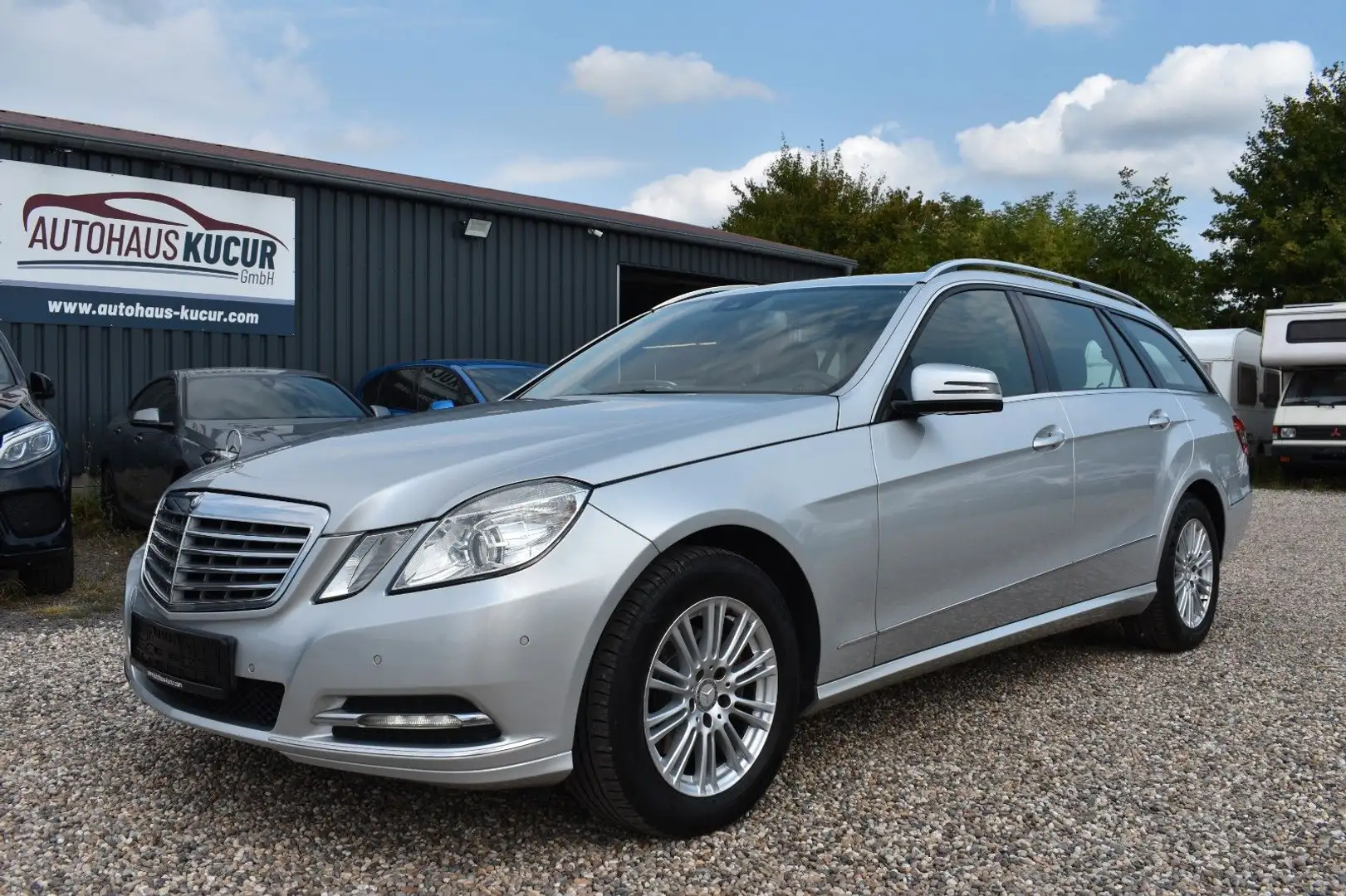 Mercedes-Benz E 220 CDI T BlueEfficiency Elegance Langstrecken Argent - 1