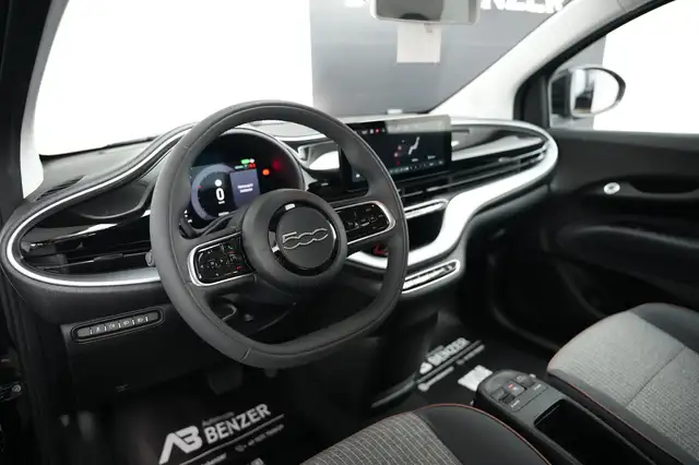 Fiat 500 view 11