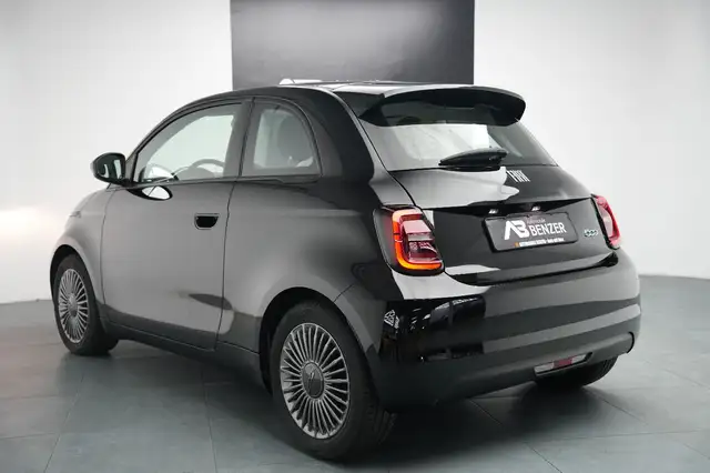 Fiat 500 view 7