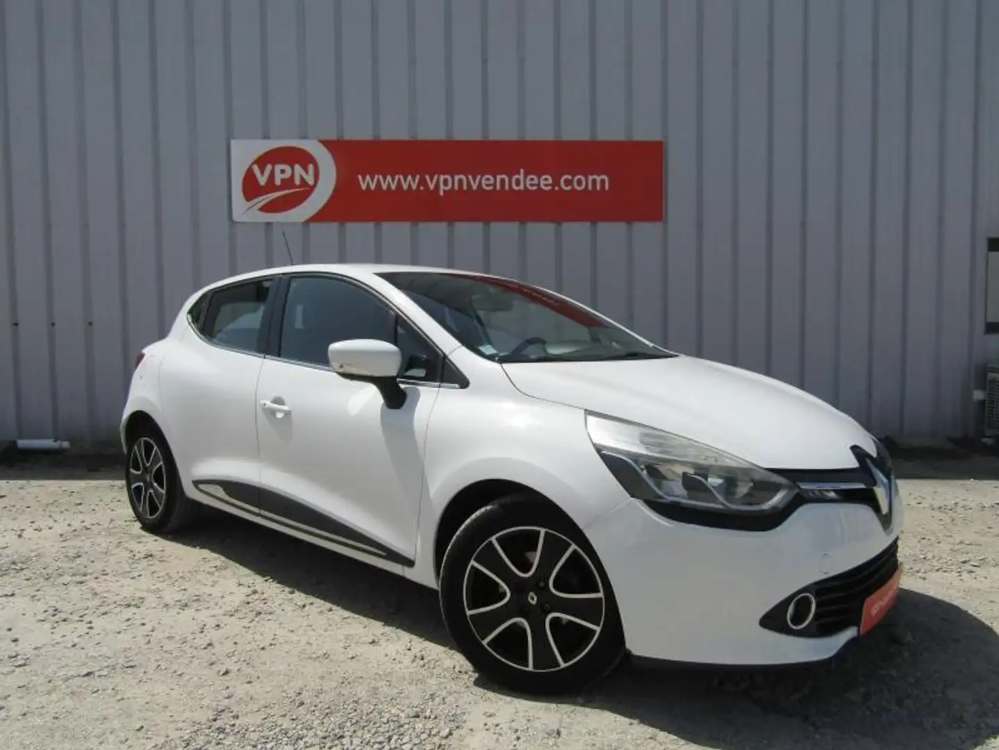 Renault Clio 1.5 dCi 90ch energy Intens eco² 90g Blanc - 1