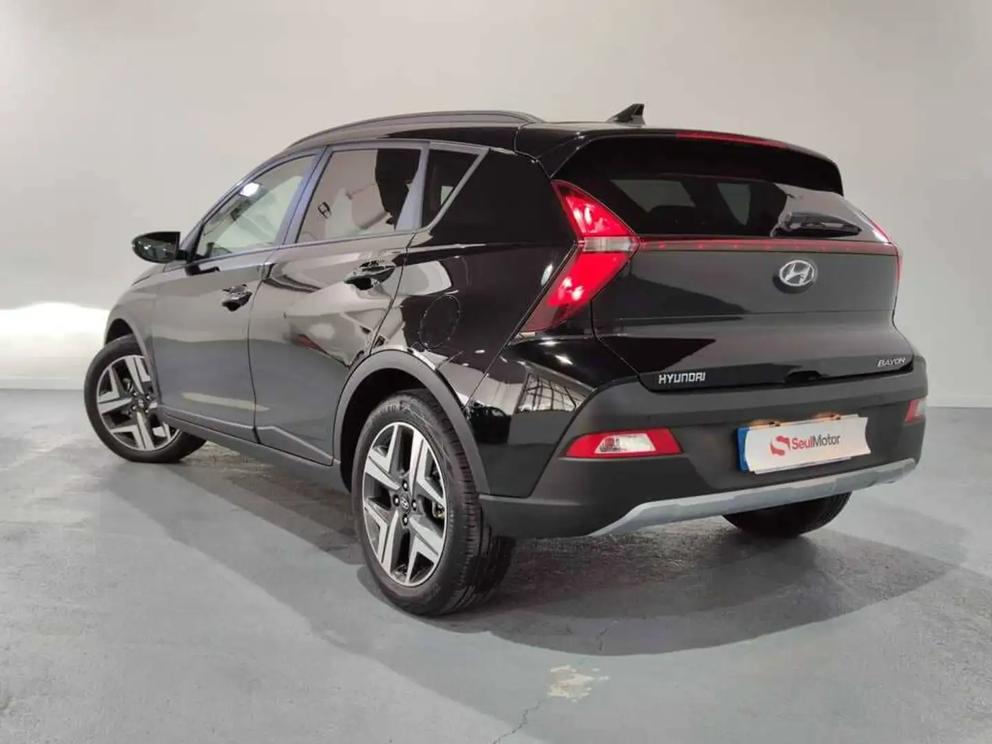 Hyundai BAYON 1.0 TGDI 48V Tecno Negro - 2