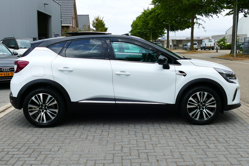 Renault Captur 1.6 E-Tech Plug-in Hybrid 160 Intens. Schuifdak, L — photo 10