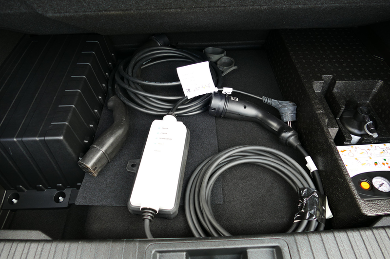 Renault Captur 1.6 E-Tech Plug-in Hybrid 160 Intens. Schuifdak, L — photo 43