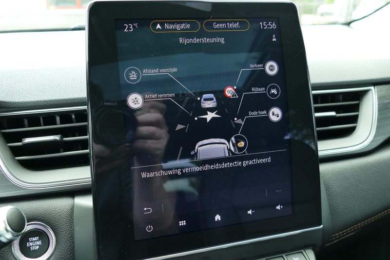 Renault Captur 1.6 E-Tech Plug-in Hybrid 160 Intens. Schuifdak, L — photo 27
