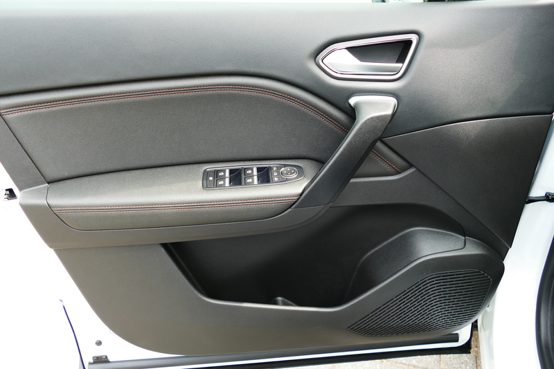 Renault Captur 1.6 E-Tech Plug-in Hybrid 160 Intens. Schuifdak, L — photo 41