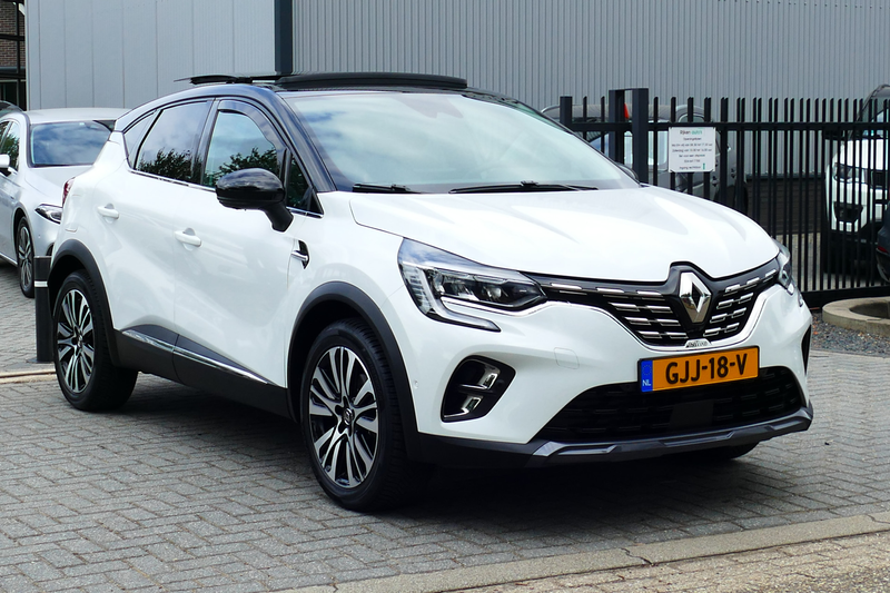 Renault Captur 1.6 E-Tech Plug-in Hybrid 160 Intens. Schuifdak, L
