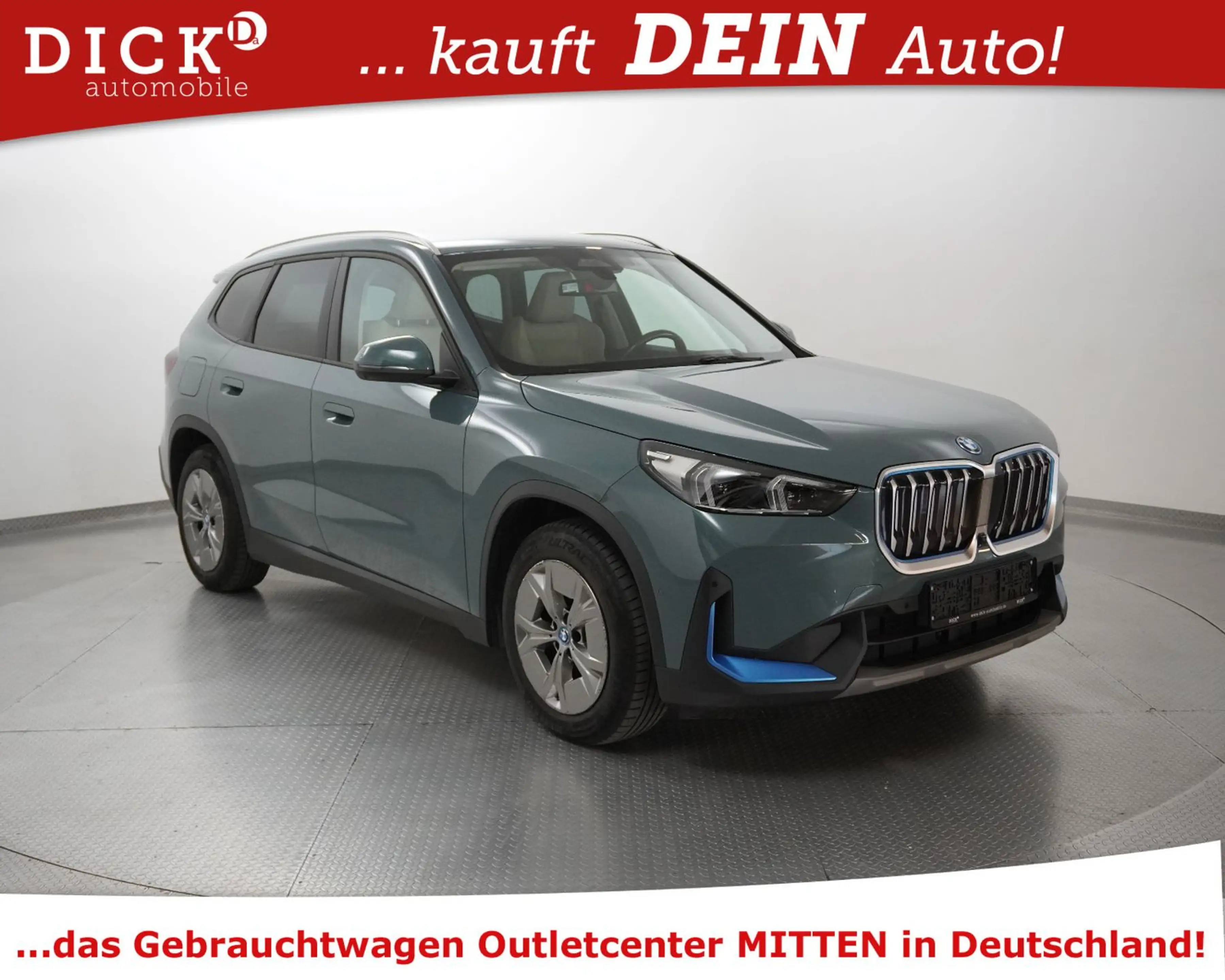 BMW iX1 30 xDr M SPORTF+HEAD+360+PROF+MASSA+LED+SHZ+