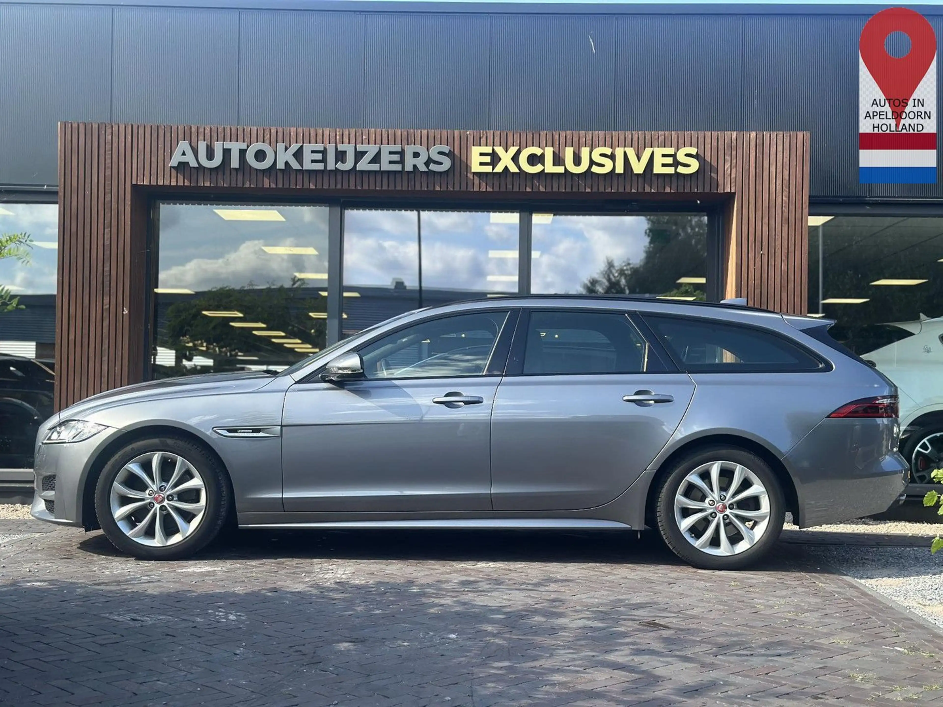 Jaguar XF Sportbrake 2.0d Chequered Flag R Sport panora — photo 5