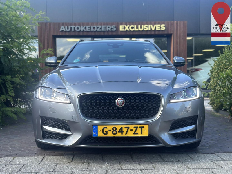 Jaguar XF Sportbrake 2.0d Chequered Flag R Sport panora — photo 3