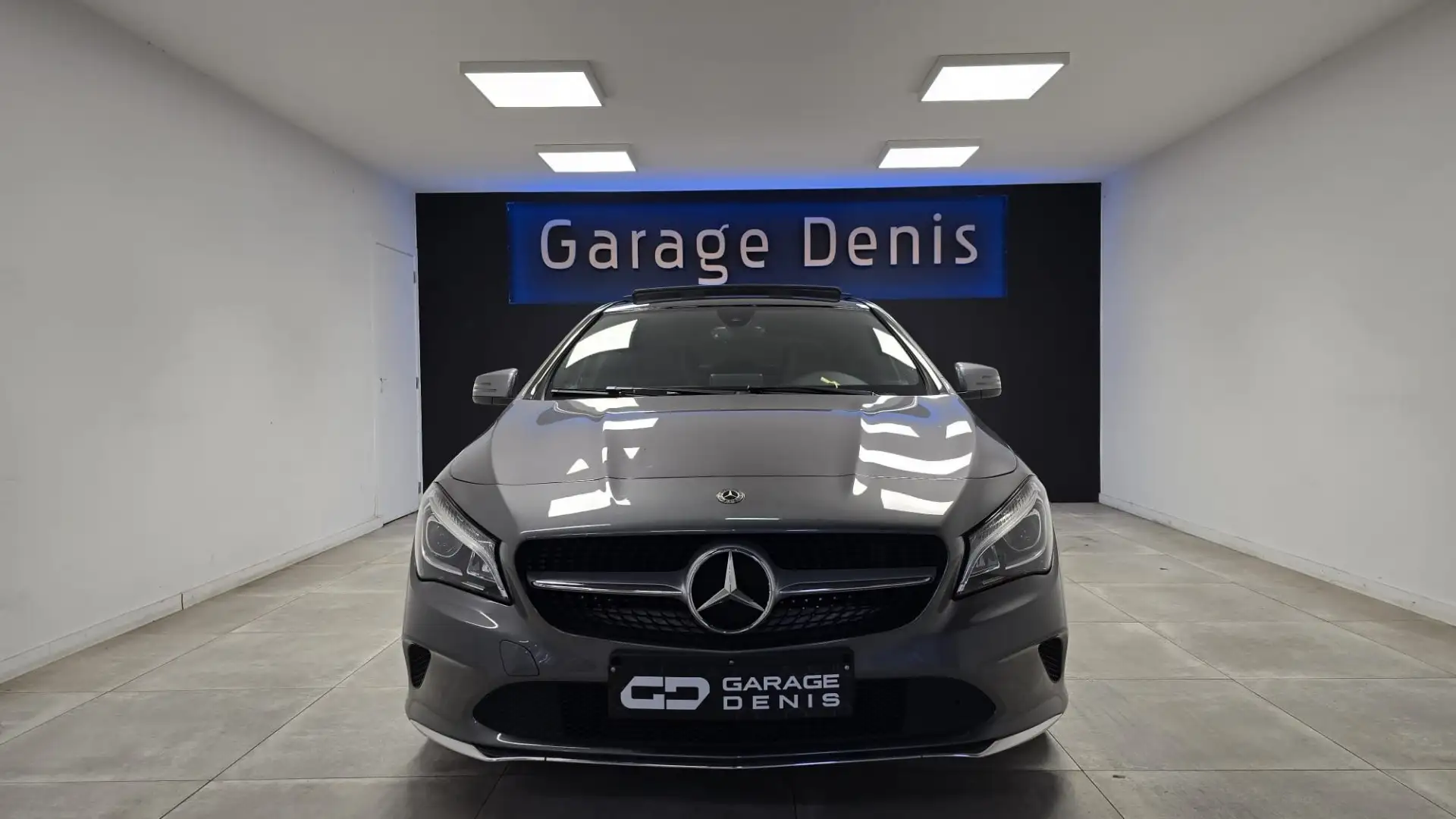 Mercedes-Benz CLA 200 D *GPS+CAMERA*TOIT-PANO*LED*CUIR*CUIR*GARANTIE* Grijs - 2