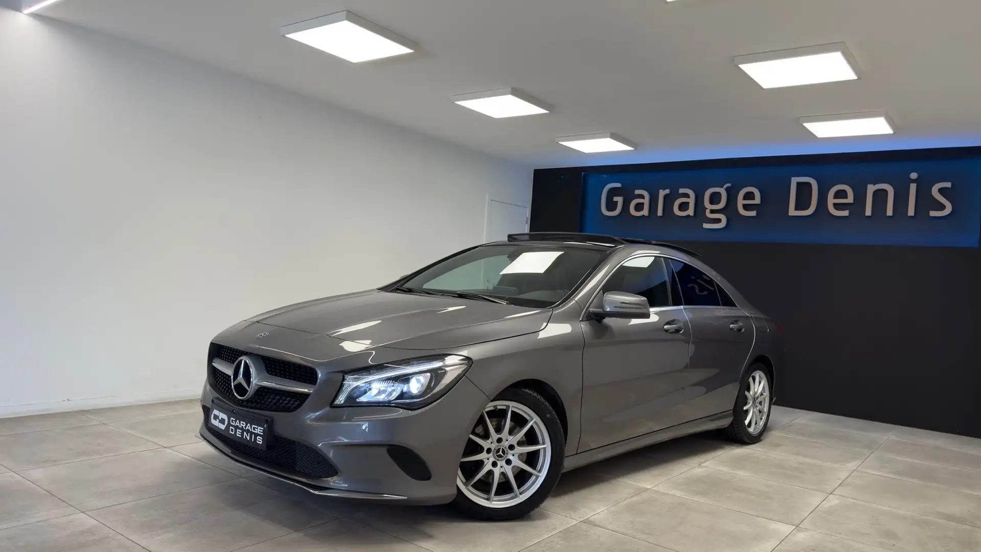 Mercedes-Benz CLA 200 D *GPS+CAMERA*TOIT-PANO*LED*CUIR*CUIR*GARANTIE* Gris - 1