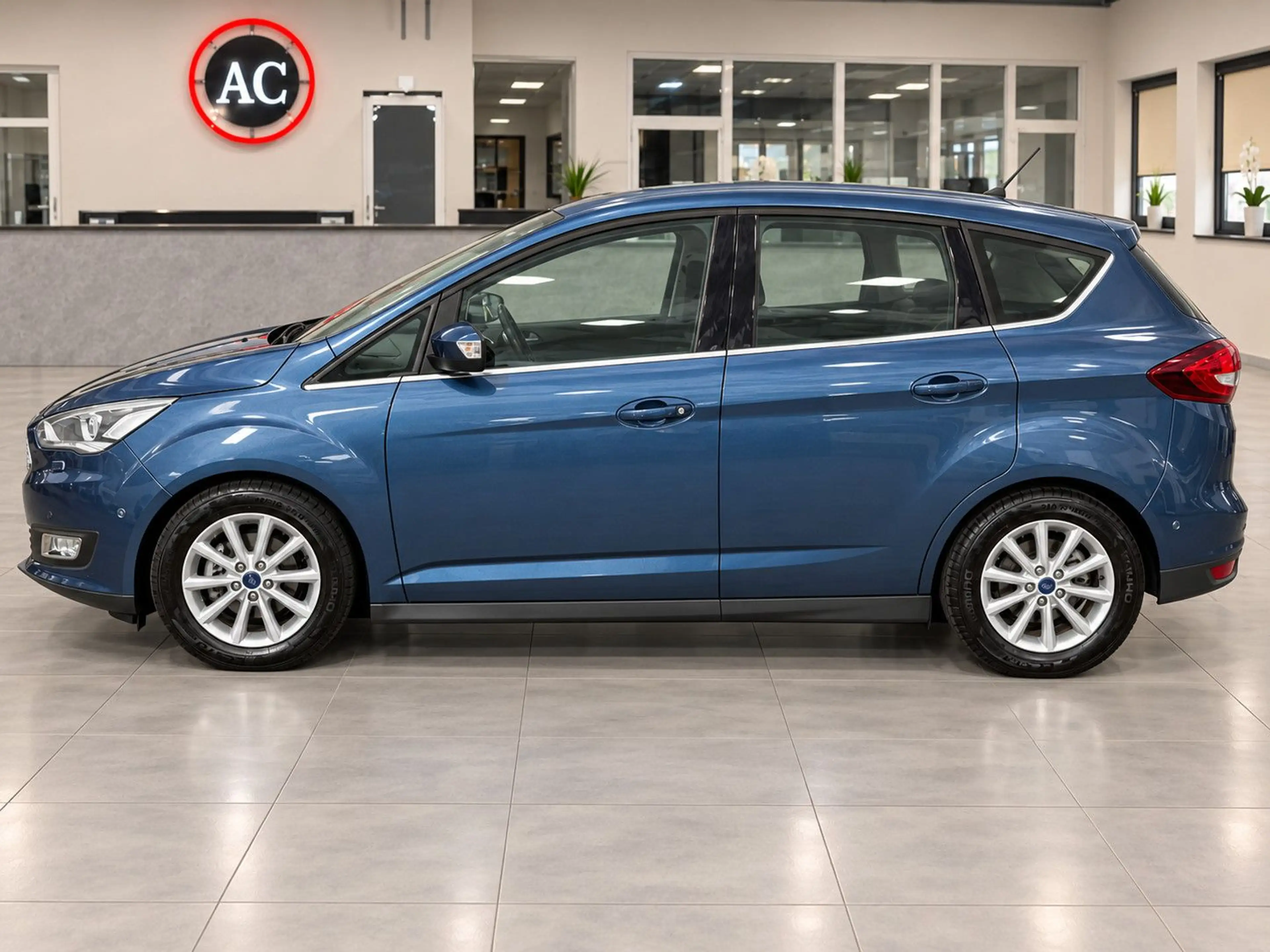 Ford C-Max C-MAX Titanium — photo 5