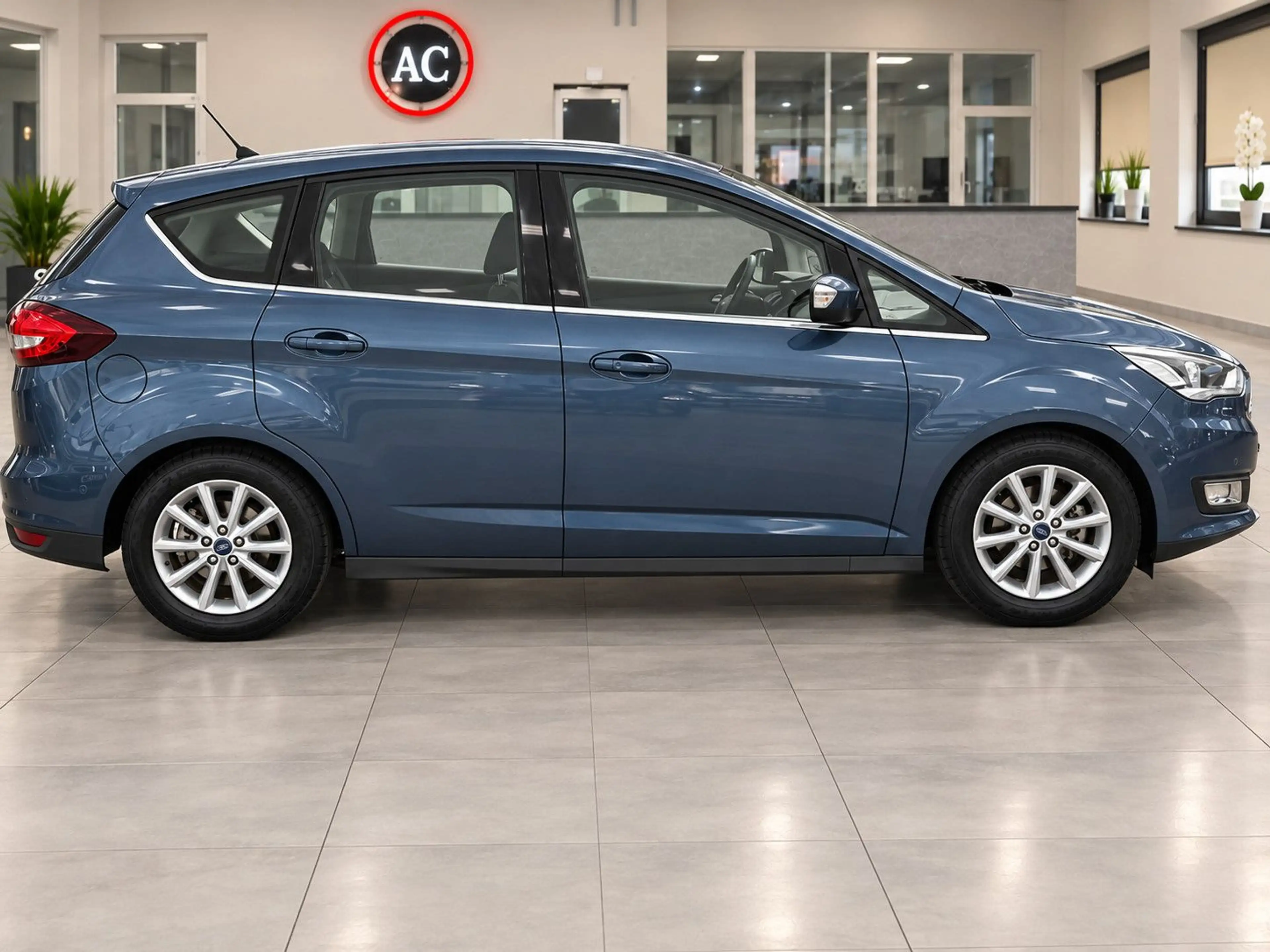Ford C-Max C-MAX Titanium — photo 3