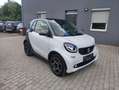 smart forTwo smart EQ fortwo Coupe 17,6kWh pasion Weiß - thumbnail 4