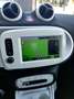 smart forTwo smart EQ fortwo Coupe 17,6kWh pasion Weiß - thumbnail 17