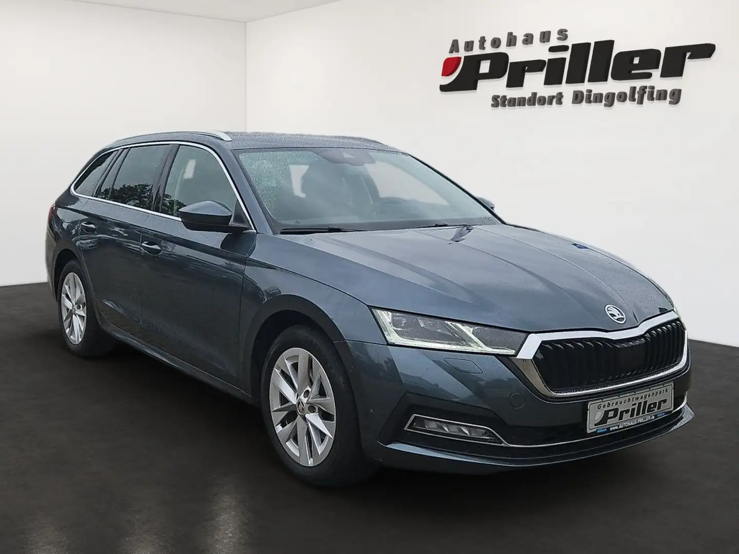 Skoda Octavia 2.0 TDI DSG Style/NAVI/DAB+LED/ACC Grau - 2