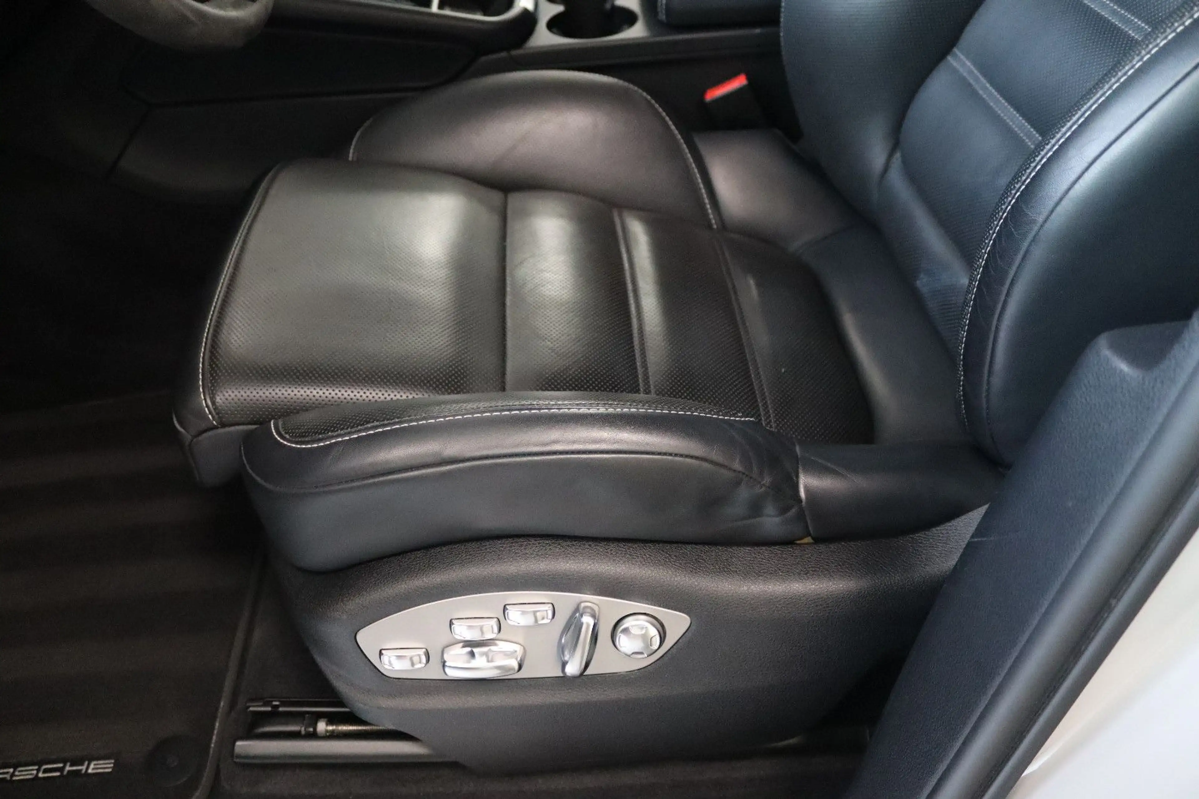 Porsche Macan S * 1.HAND + 63TKM + TOP ZUSTAND * — photo 13