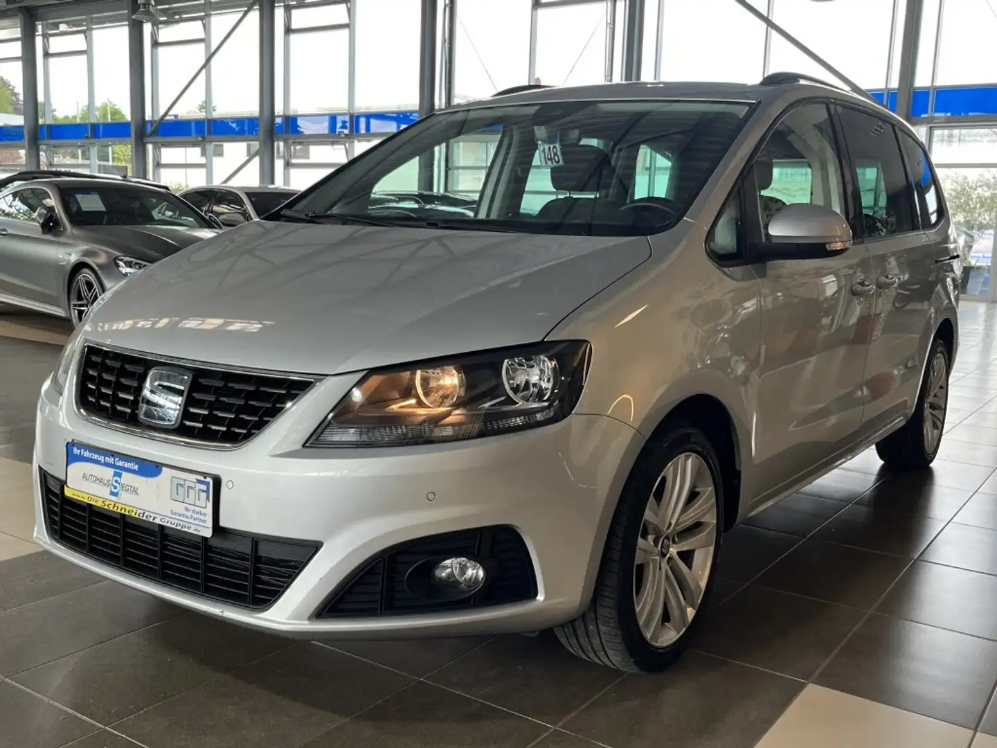 SEAT Alhambra Style Standheiz. ACC DCC Navi PDC DAB+ Silber - 1