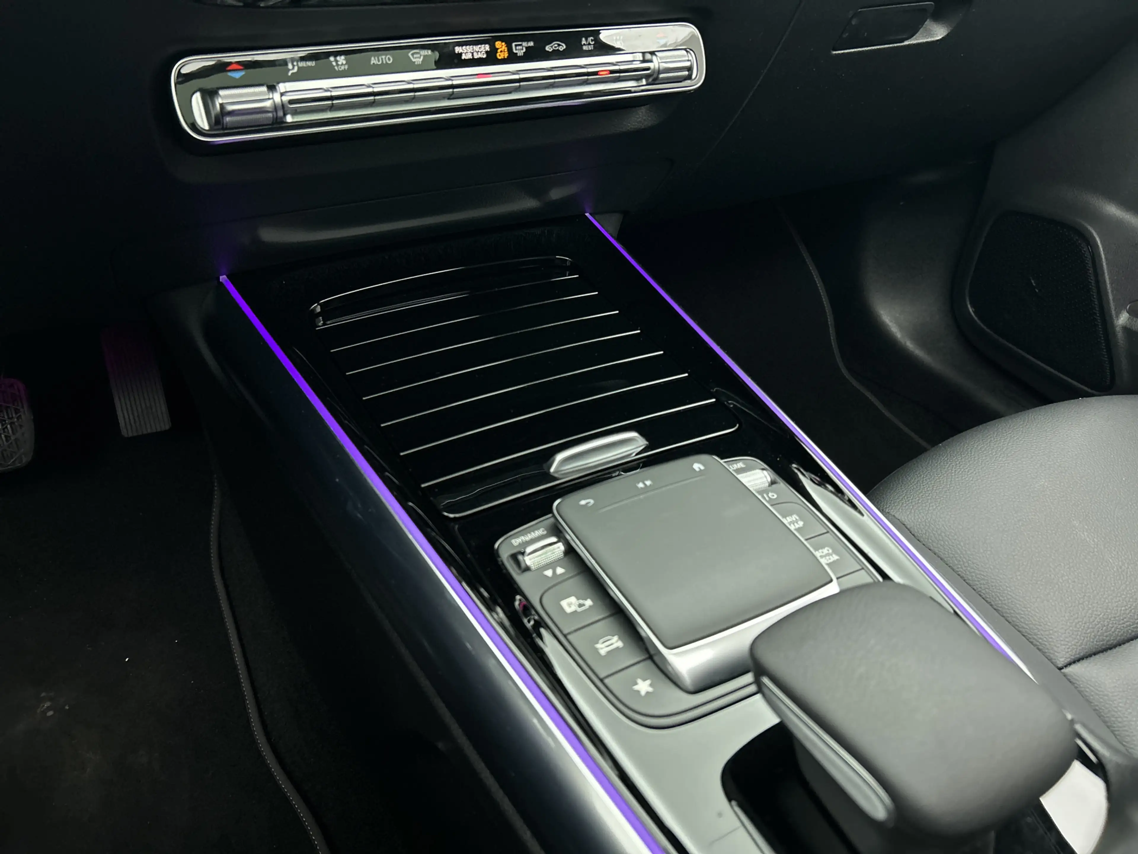Mercedes-Benz GLA 250 e Luxury | Panoramadak | Sfeerverlichting | Augmen — photo 6
