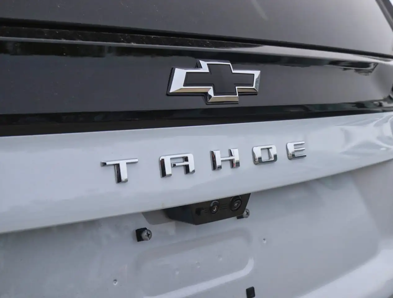 Chevrolet Tahoe снимка Chevrolet Tahoe