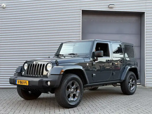 Jeep Wrangler 2.8 CRD Night Eagle I Aut. I Hardtop I 4wd I Grijs