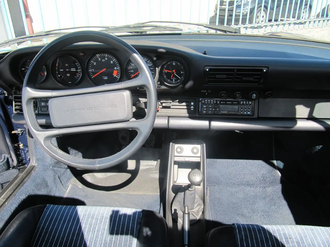 Porsche 911 3.2 Cabriolet G50, foto 4