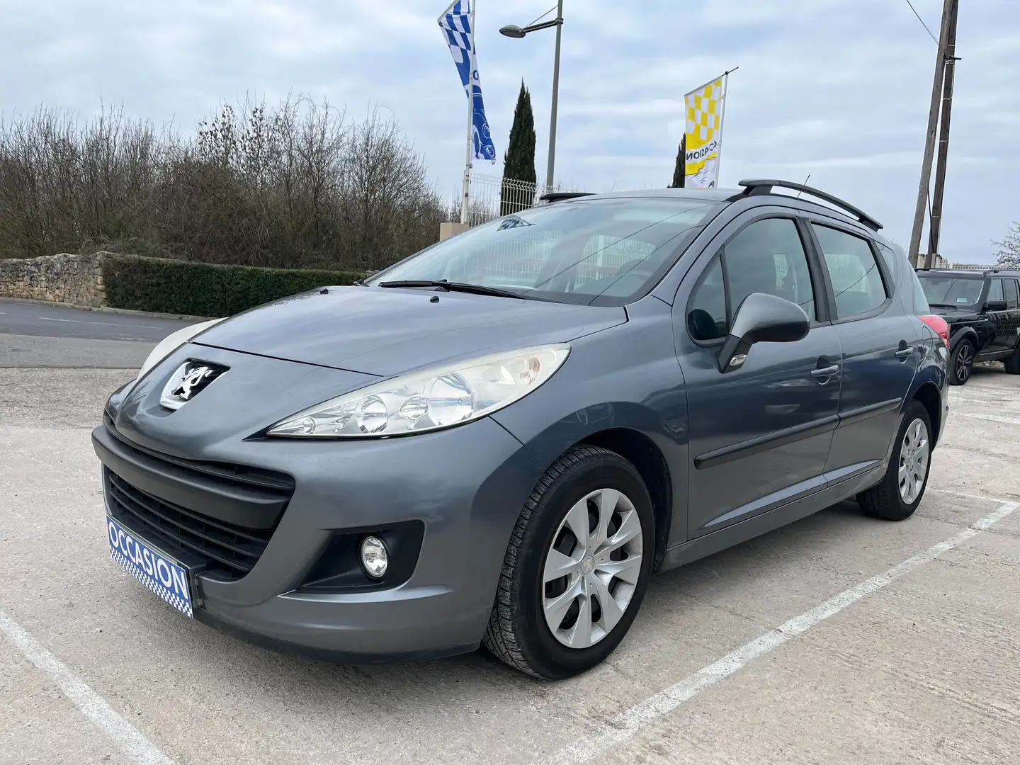 Peugeot 207 SW 1.4 VTi 95ch Active Szary - 1