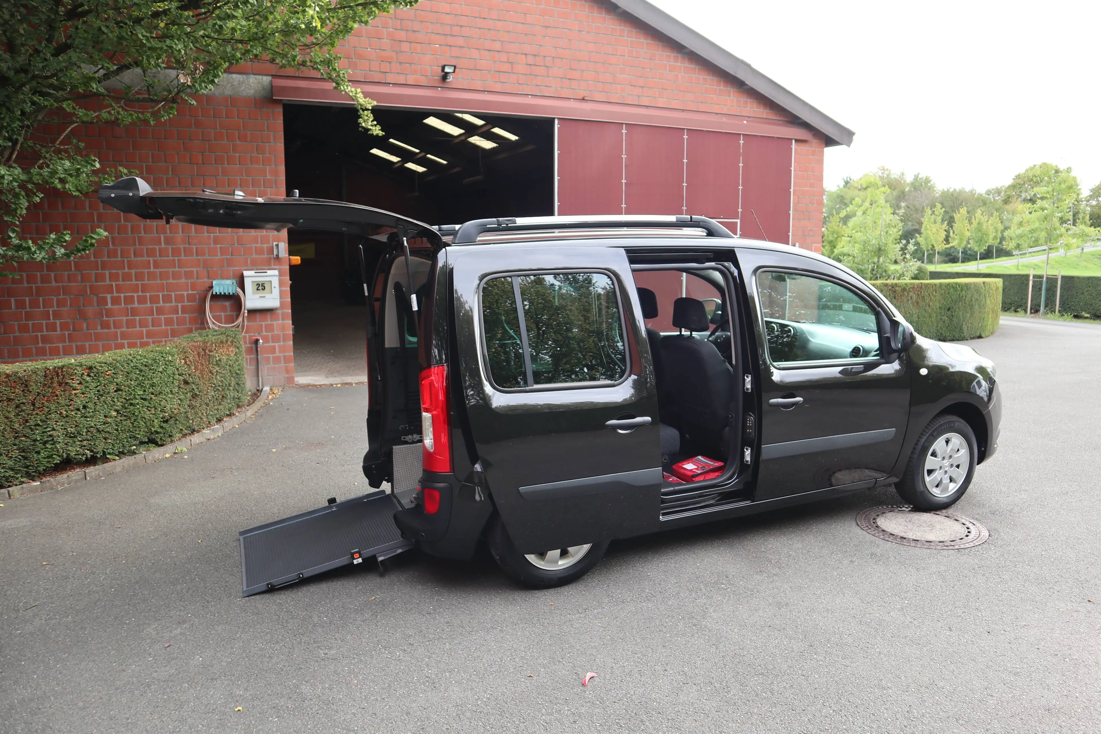 Mercedes-Benz Citan 111 CDI Edition*rollstuhlgerecht*Heckabsenkung*Garantie* — photo 6