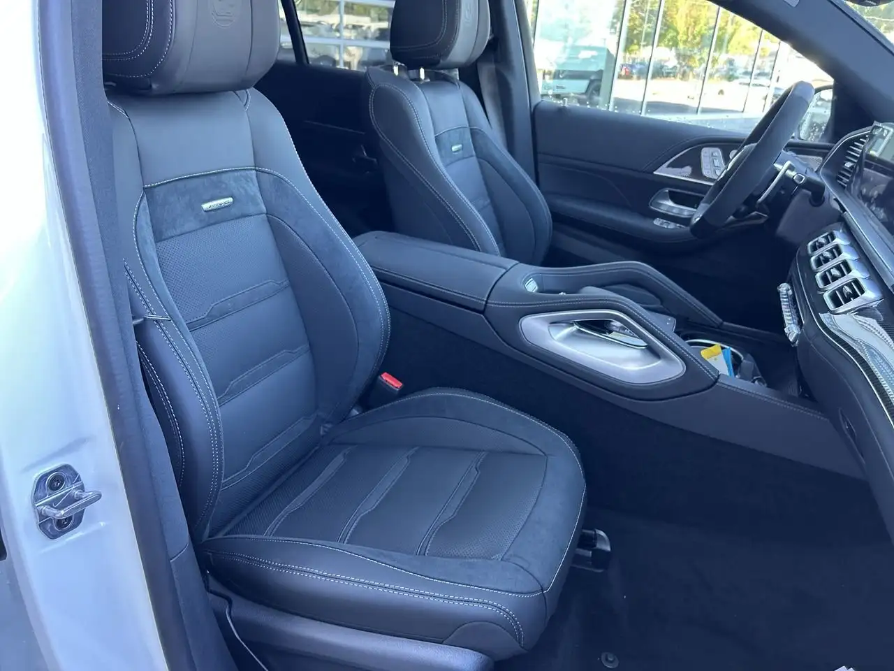 Mercedes-Benz GLE снимка Mercedes-Benz GLE