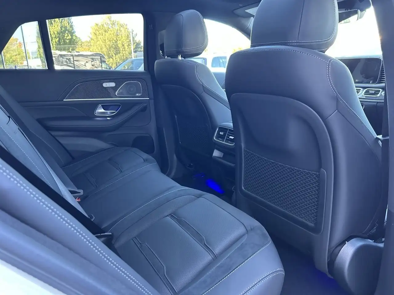 Mercedes-Benz GLE снимка Mercedes-Benz GLE