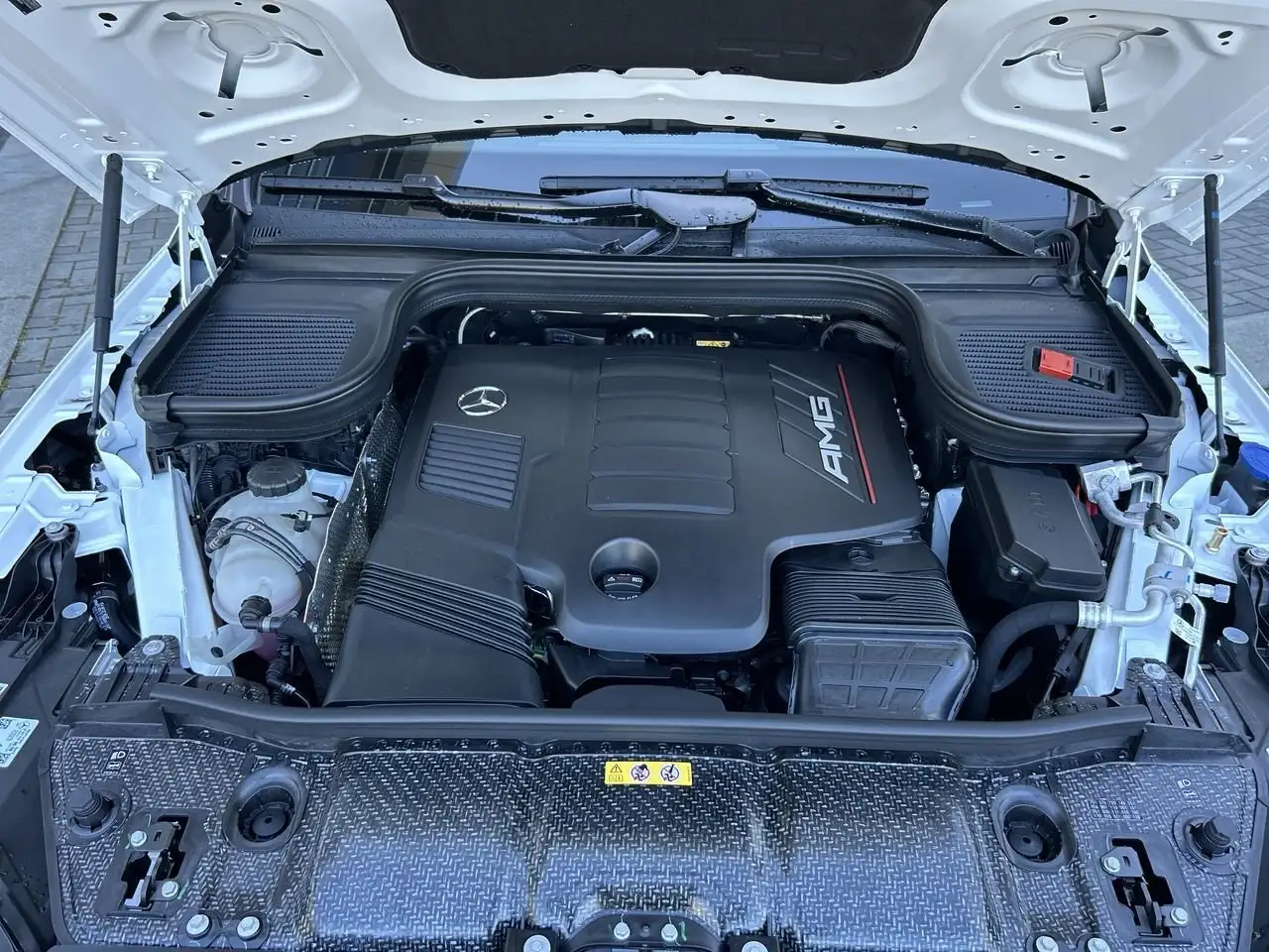 Mercedes-Benz GLE снимка Mercedes-Benz GLE