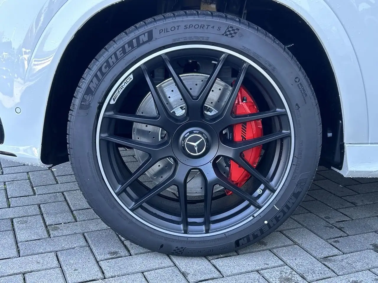 Mercedes-Benz GLE снимка Mercedes-Benz GLE