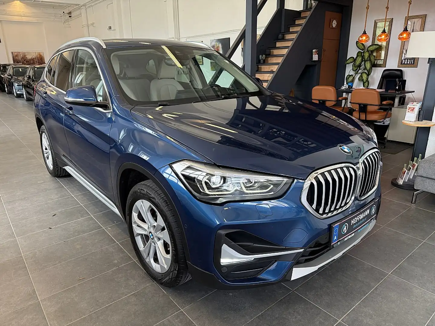 BMW X1 sDrive18d Aut. Facelift Modell, X-Line, HUD, Le... Blau - 1