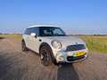 MINI Cooper Clubman Cooper 1.6 Cooper Wit - thumbnail 19