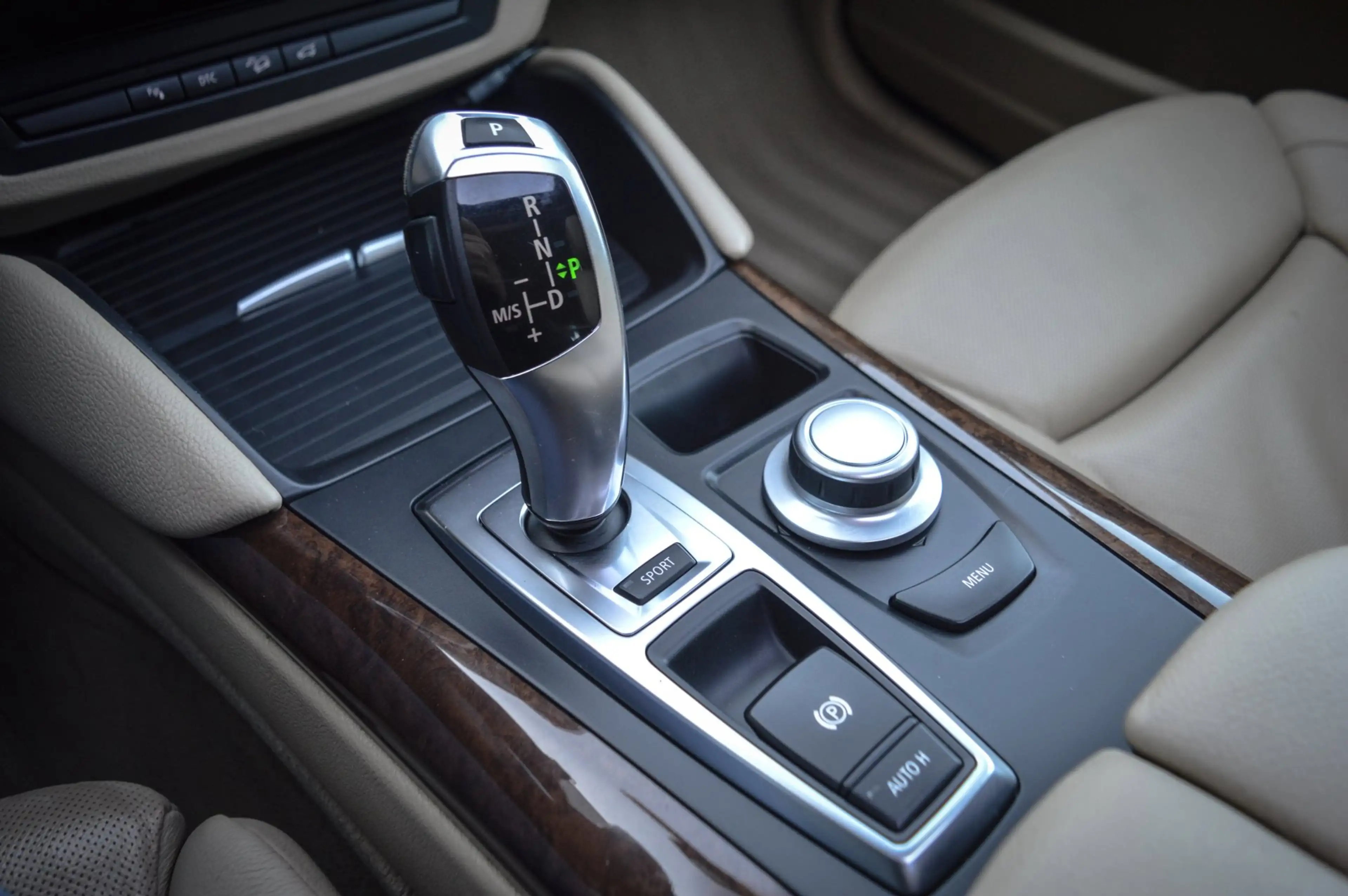 BMW X6 XDrive50i|SOFTCLOSE|CAMERA|MEMORY|PANO|XENON — photo 25