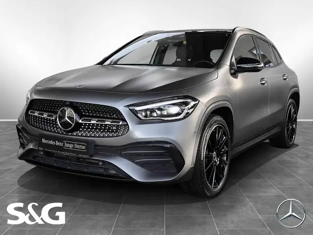 Mercedes-Benz GLA 250 e AHK+PANO+DISTRONIC+MEMORY+CARPLAY+20"