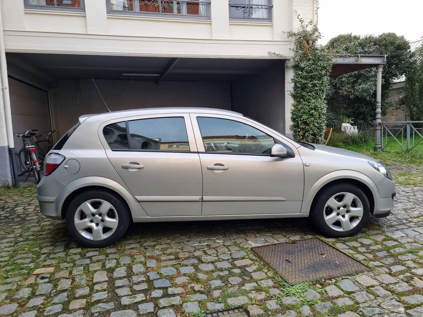 Opel Astra 1.4 Argent - 1