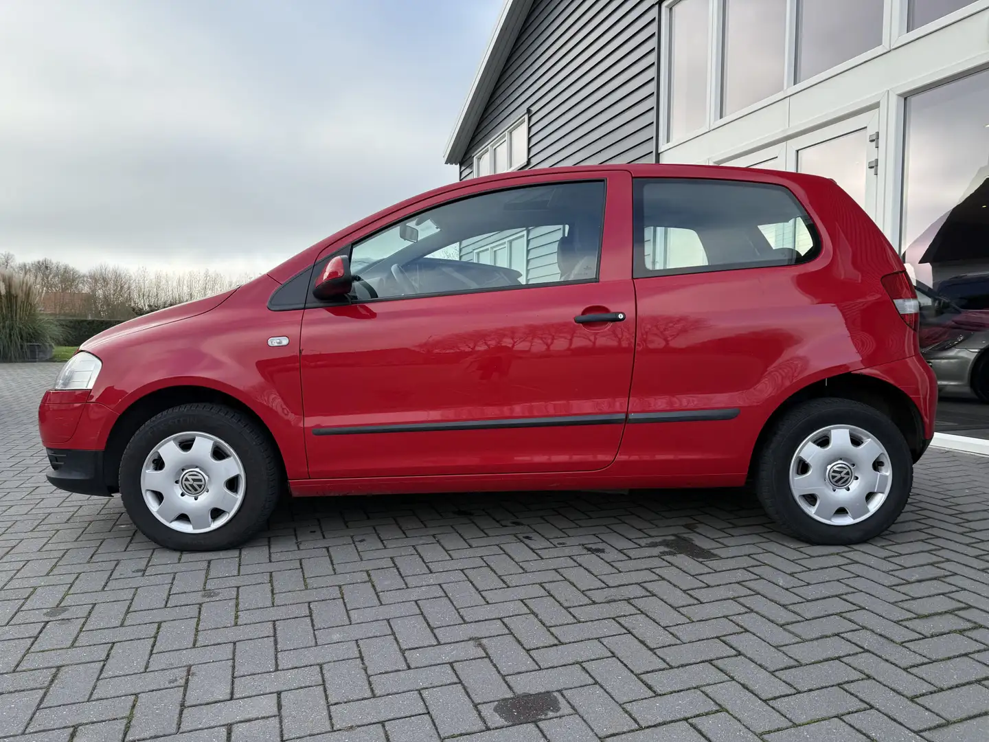 Volkswagen Fox 1.2 Trendline Bj: 2005 / Airco / Rouge - 2